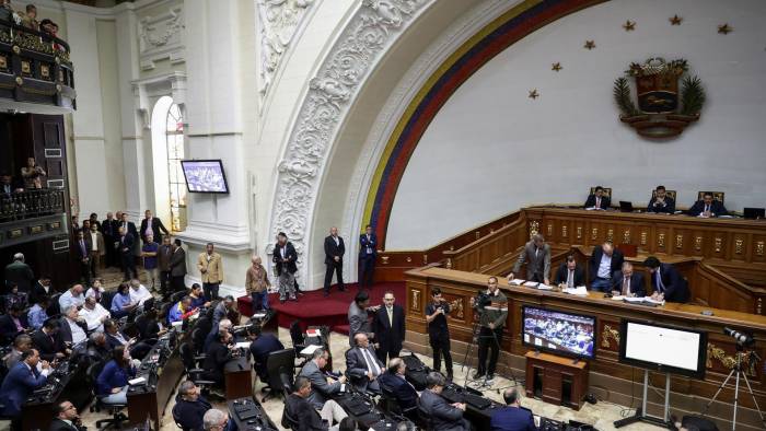 Fotografía de archivo de una vista general del hemiciclo de sesiones del Parlamento venezolano, en Caracas.