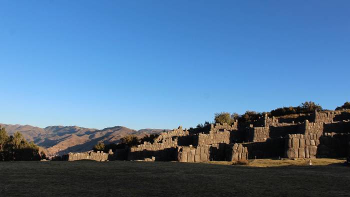 Fotografía del 2 de junio de 2023 del templo Sacsayhuamán en la ciudad de Cuzco (Perú).