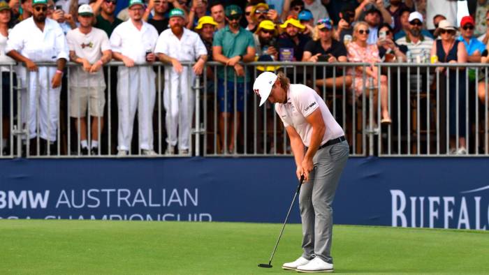 Los australianos Smylie y Smith comparten el liderato