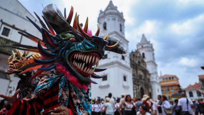 Atractivos turísticos que puede visitar a un Metro de distancia