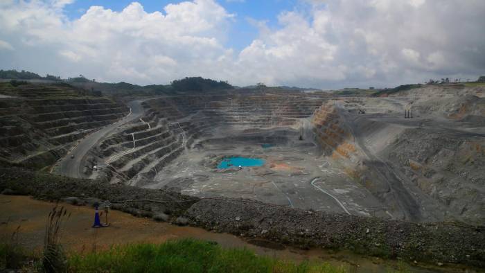 Vista del tajo ubicado en el proyecto Cobre Panamá.