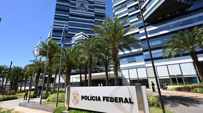 Fachada del edificio de la sede de la Policía Federal de Brasil.