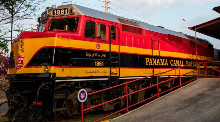 Con el ferrocarril, Panamá es el único lugar en el mundo donde es posible trasladar contenedores en una franja aduanera del Atlántico al Pacífico en menos de cuatro horas.