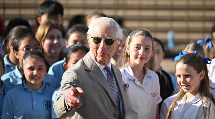 El rey Carlos III durante una visita a la Casa de la Opera de Sydney, Australia.