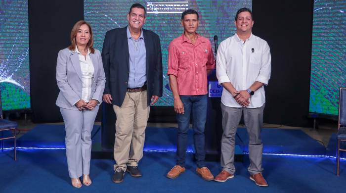 Debate de alcaldes en Chitre, donde se dieron cita, Jessica Rodríguez, Ilario Correa, Nobel Villalobos y Ricardo Correa.