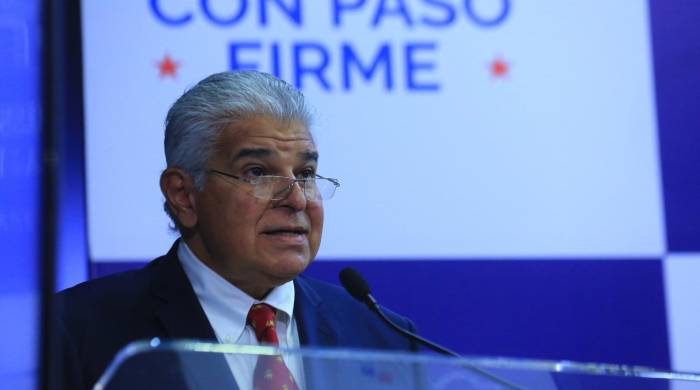 El mandatario anunció que suspenderá los servicios de lotería virtual, hasta nuevo aviso. Roberto Barrios | La Estrella de Panamá
