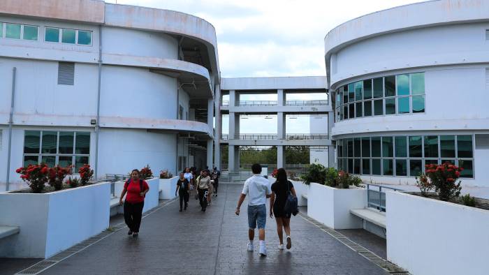 Proyecto permitirá ampliar el número de carreras técnicas y ampliar su matrícula de 4.000 a 10.000 estudiantes por año.