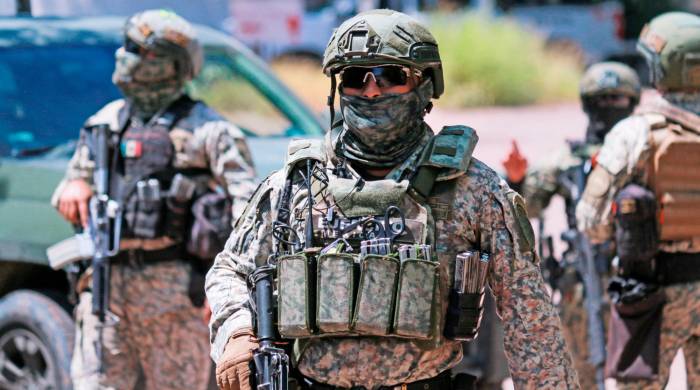 La reforma ocurre en momentos que se recrudece la guerra del Ejército mexicano contra el narcotráfico.