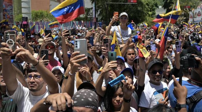 Opositores al presidente venezolano Nicolás Maduro se reúnen para una manifestación convocada por la líder opositora María Corina Machado el pasado sábado 3 de agosto.