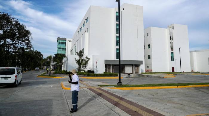 Fachada del hospital Manuel Amador Guerrero.