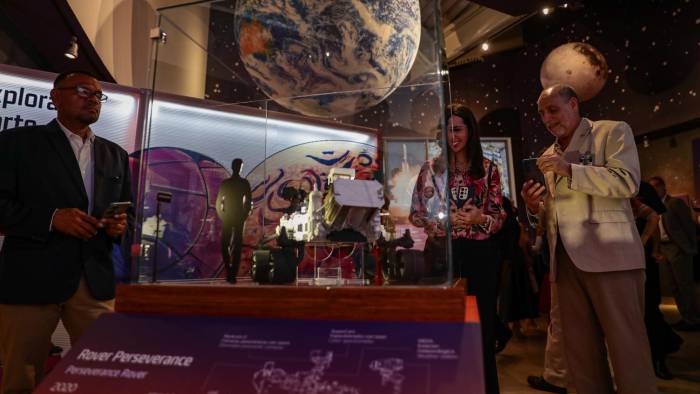 Exhibición ‘Ojos en el espacio’ inaugurada en el Biomuseo.