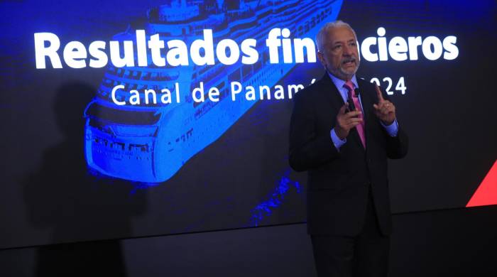 Ricaute Vásquez Morales, administrador de la Autoridad del Canal de Panamá, durante el conversatorio con medios sobre los resultados financieros preliminares del año fiscal 2024.