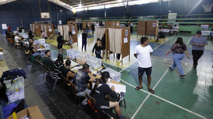 Fotografía del proceso electoral de este domingo en Chile.