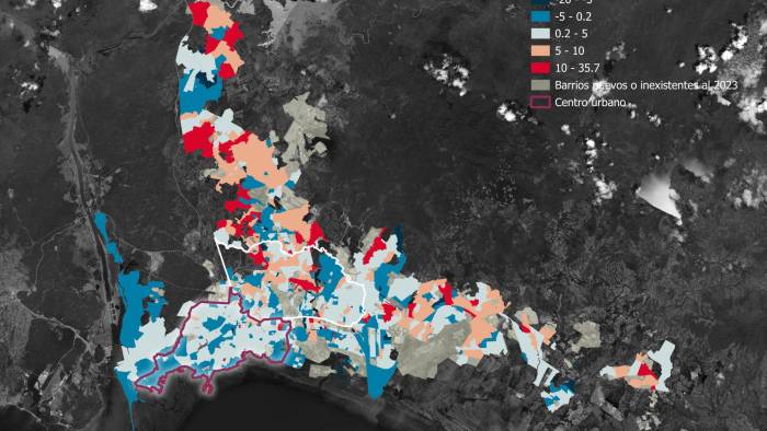 Este mapa que hace una comparativa entre el dato de desempleo entre los censos 2010 y 2023, muestra como los mayores incrementos de este indicador se dieron hacia las periferia este, norte y el distrito de San Miguelito, especialmente en los asentamientos informales.