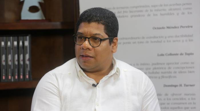 Víctor Manuel Cairo, embajador de Cuba en Panamá.