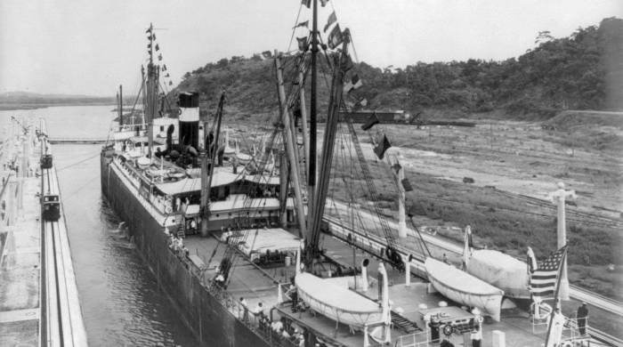 SS Ancón, la historia del barco inaugural del Canal de Panamá