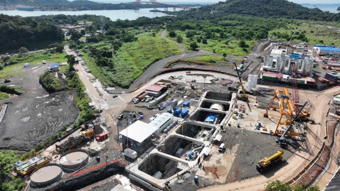 Línea 3 podría iniciar operaciones antes de que culmine construcción del túnel bajo el Canal