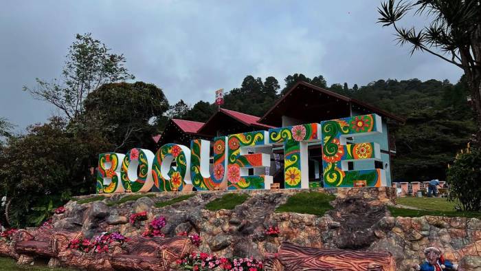 La 52 edición de la Feria de las Flores y el Café espera congregar a cerca de 180,000 personas.