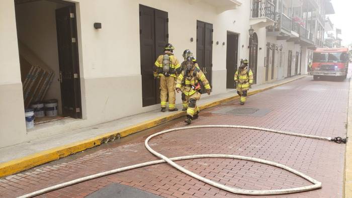 Se informó que no hay reportes de personas lesionadas.