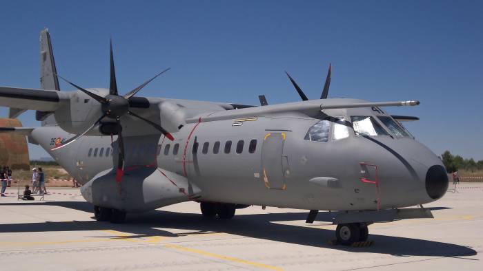 Avión modelo AeroCasas C295