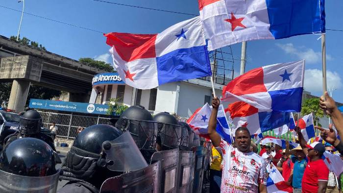 Imágenes de protesta realizada en contra de la visita de Marco Rubio, Secretario de Estado de Estados Unidos, a Panamá.