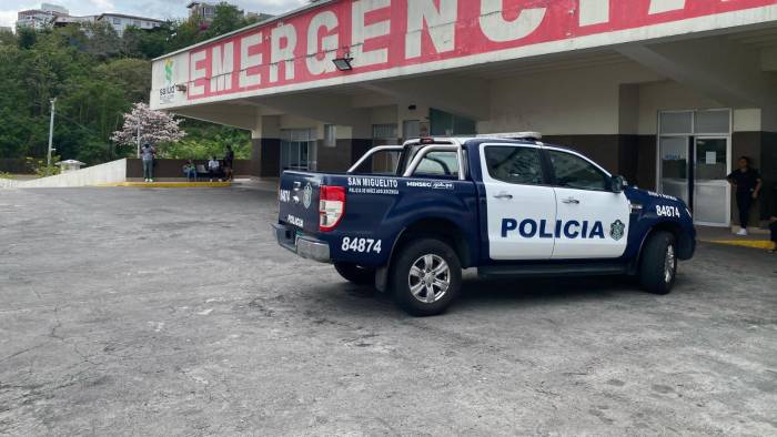 La niña fue trasladada de urgencia hacia el Hospital San Miguel Arcángel.