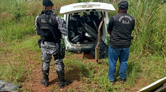 ‘Estamos poniendo las cosas en orden con el ánimo de ir recuperando los barrios’, dijo Mulino.