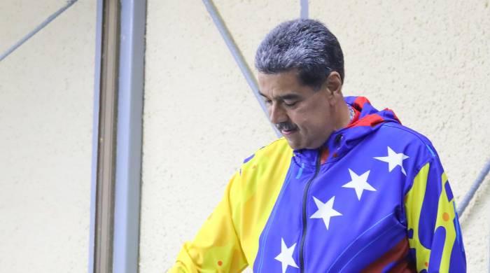 Nicolás Maduro, ejerciendo el voto durante las elecciones presidenciales este domingo en Caracas.