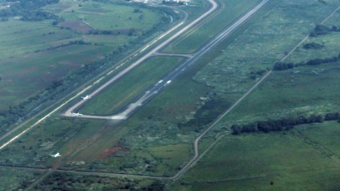 El Aeropuerto de Tocumen es la segunda infraestructura de mayor importancia del entramado logístico panameño, después del Canal de Panamá De acuerdo con datos del Aeropuerto de Tocumen, esta terminal movilizó en 2023 unos 17.825465 pasajeros y 208.573 toneladas métricas de carga.