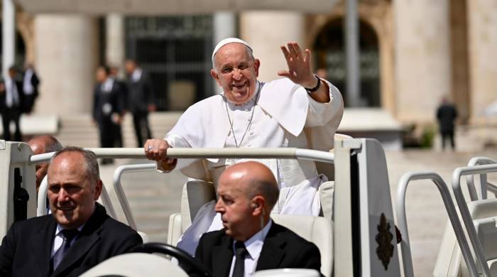 ‘El papa nunca ha pretendido ofender o expresarse en términos homofóbicos’, dijo el comunicado de El Vaticano.