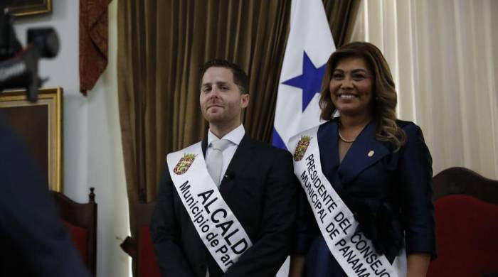 Además de Mizrachi tomó posesión Keira Navarro como presidenta del Concejo de Panamá.