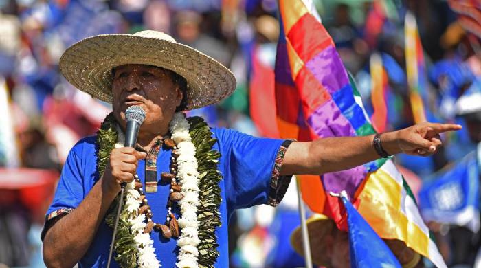Fotografía de archivo del 10 de junio de 2024 del expresidente de Bolivia Evo Morales durante un acto de proclamación de su candidatura para los comicios presidenciales de 2025, en Villa Tunari (Bolivia).