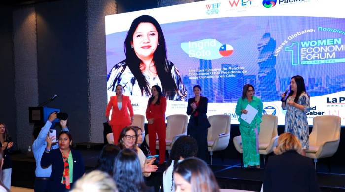 Mujeres líderes en diferentes campos, empresarias y emprendedoras de la región se reunieron ayer en Panamá para el foro.
