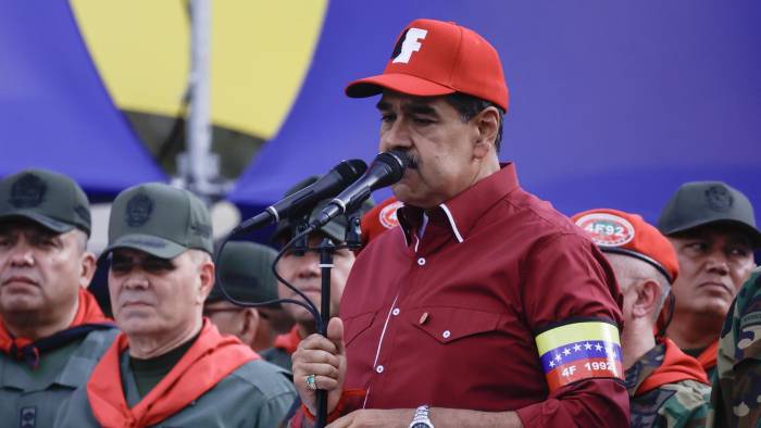 El líder chavista Nicolás Maduro habla durante el homenaje a Hugo Chávez este martes, en Caracas (Venezuela).