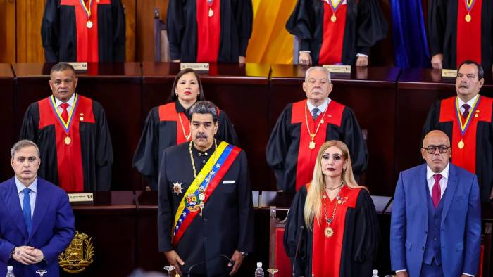 Maduro fue juramentado la mañana de este viernes 10 de enero como el presidente constitucional.