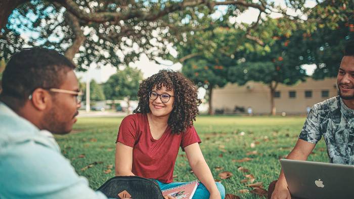 Expertos de 15 países vienen a la Escuela Internacional de Verano