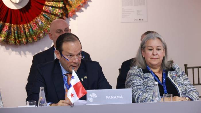 La reunión fue la XXIX Cumbre Iberoamericana de Jefes y Jefas de Estado.