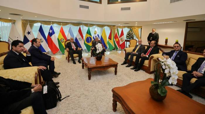 El presidente José Raúl Mulino realiza su primera gira oficial al extranjero acompañado de varios ministros.