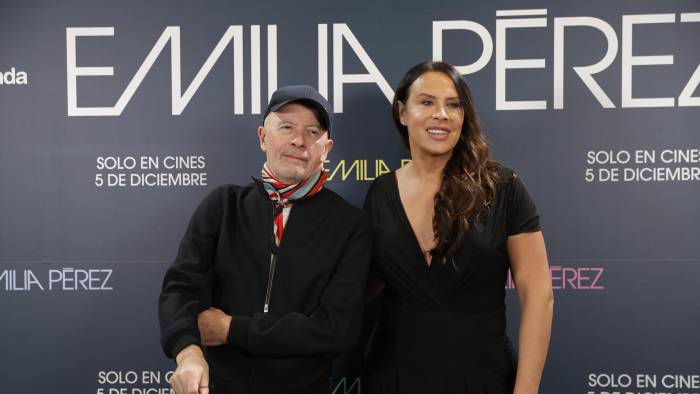 Fotografía de archivo del cineasta Jacques Audiard y la actriz Karla Sofía Gascón.