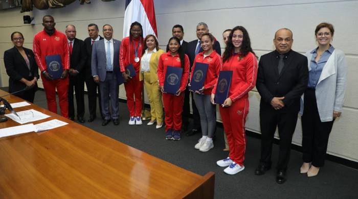 La Asamblea Nacional también aprobó una resolución que reconoce el impacto positivo de los atletas olímpicos, como un medio para fomentar el deporte y el espíritu de superación en la juventud.