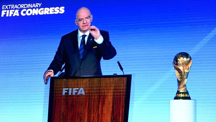 El presidente de la FIFA, Gianni Infantino, durante un discurso en el congreso de la FIFA en Suiza.