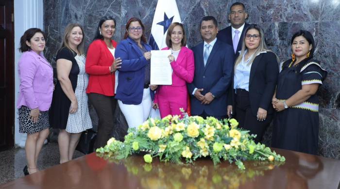 La propuesta de la diputada Yarelis Rodríguez, es respaldada por funcionarias de la Justicia Comunitaria de Paz.