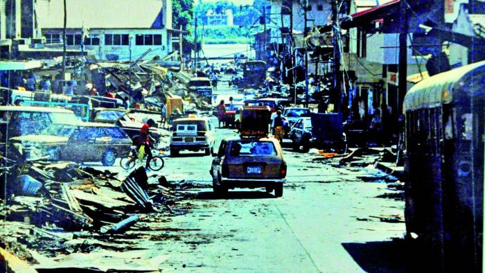 Barrio de El Chorrillo, escena de la devastación provocada por la intervención militar estadounidense en 1989.