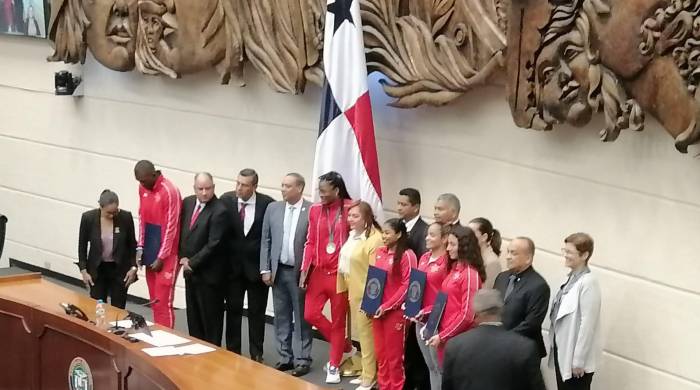 La Asamblea Nacional aprobó una resolución que reconoce el impacto positivo de los atletas olímpicos como un medio para fomentar el deporte y el espíritu de superación en la juventud.