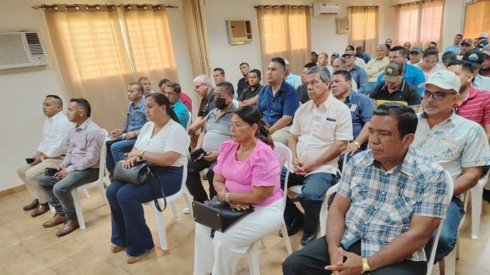 Representantes de corregimiento del partido Realizando Metas (RM), manifestaron su respaldo al proyecto de ley 163 y expresaron su apoyo a la gestión del presidente José Raúl Mulino.