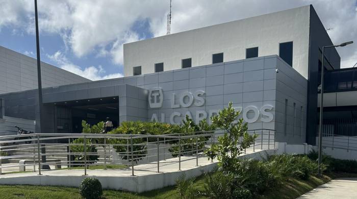 Fachada de las oficinas centrales del teleférico Los Alcarrizos, en Santo Domingo, Rep. Dominicana.