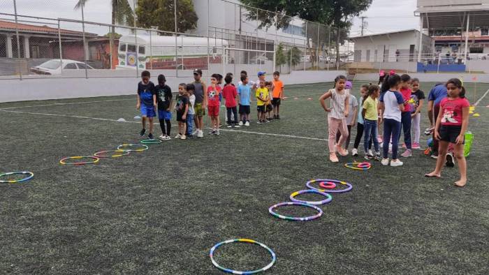 La actividad recreativa se han perdido en la mayoría de los barrios panameños.