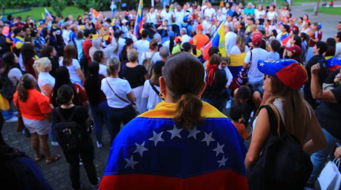 Los manifestantes, al igual que Estados Unidos, defienden que el opositor Edmundo González Urrutia.