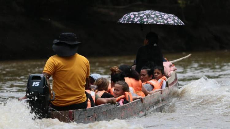 Panamá deporta a 133 indios y vietnamitas que cruzaron el Darién para llegar hasta EE.UU.