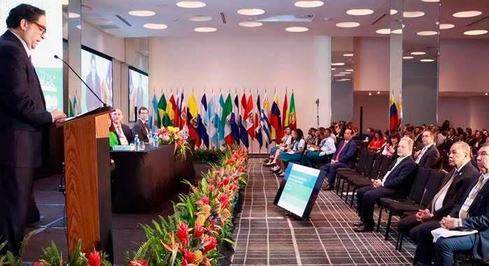 El director general de Ingresos, Camilo Valdés, en la inauguración del XV Seminario Regional Interamericano de Contabilidad.